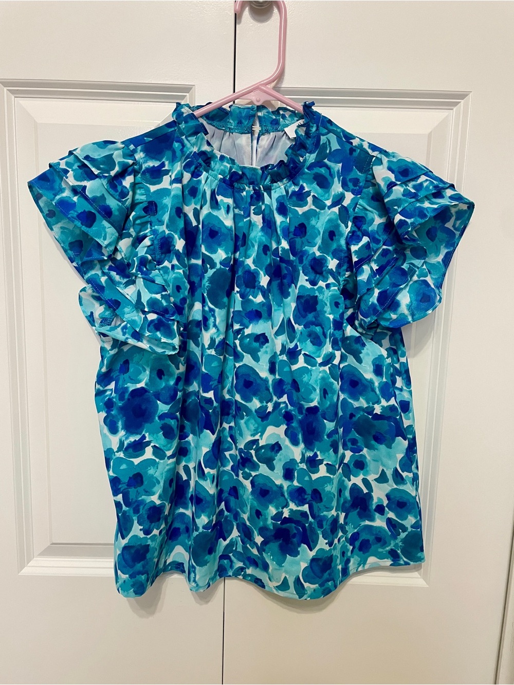 AVARA S Abstract Floral Blouse